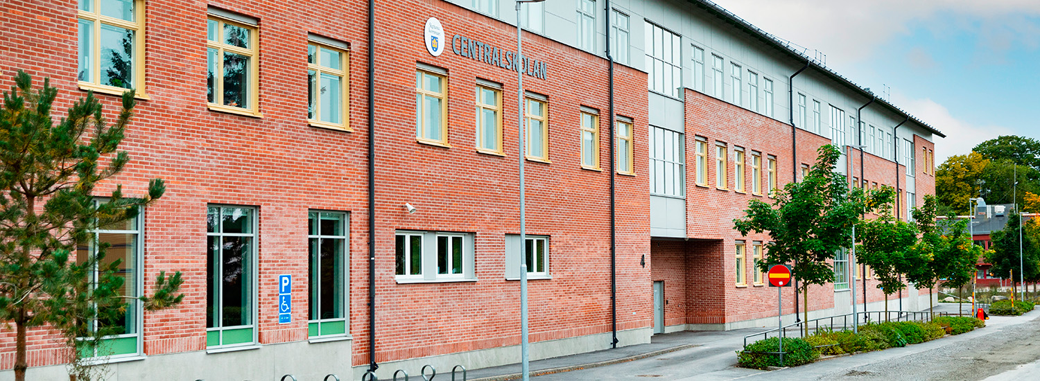 Centralskolan, Märsta
